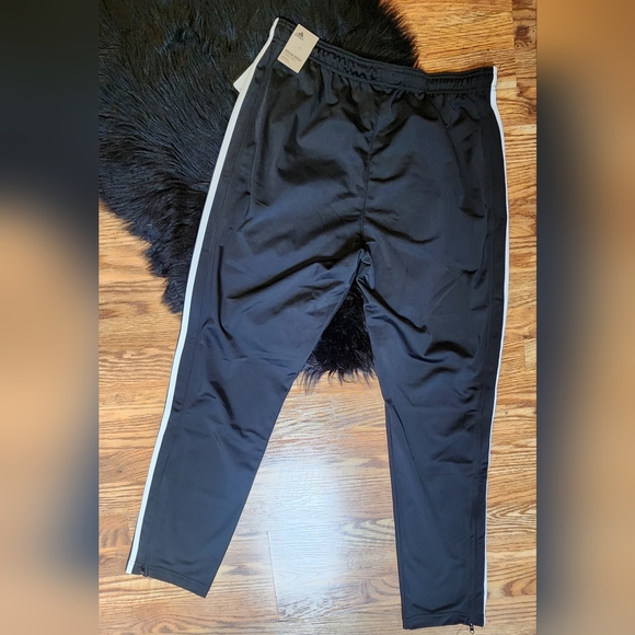 NWT Adidas Track Pants Size L - Picture 3 of 9